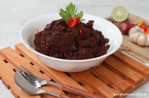 Proses Pembuatan Rendang khas Indonesia